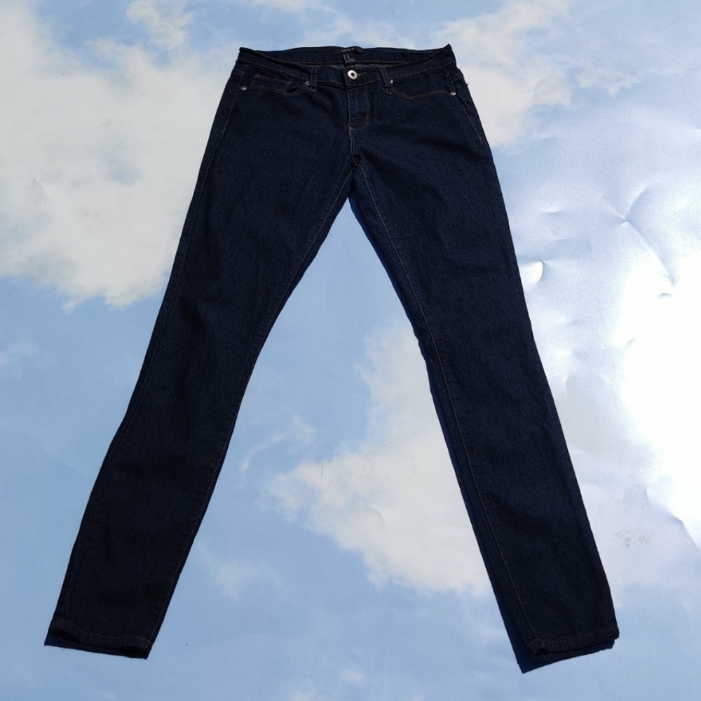 Dark Blue Basic Jeans